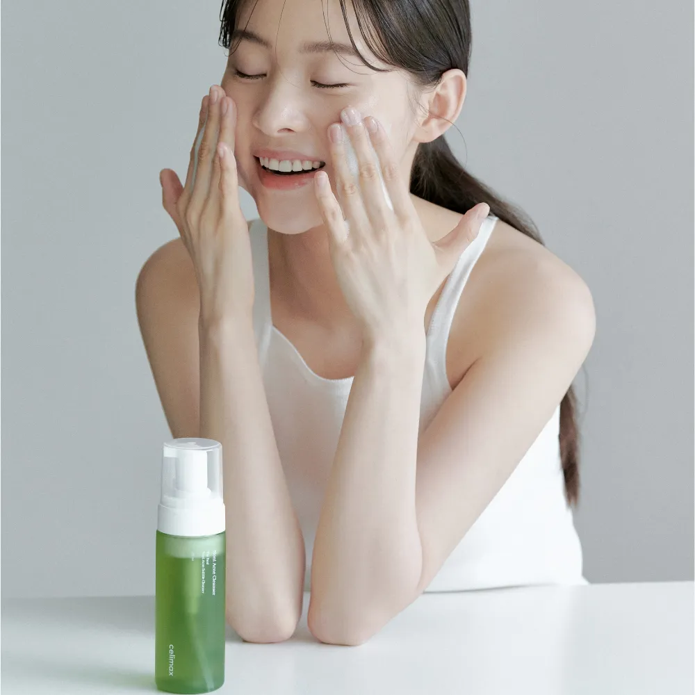 celimax-the-real-noni-acne-bubble-cleanser-155ml-UK-PURESEOUL-KBeauty-shop-2_1800x1800.webp