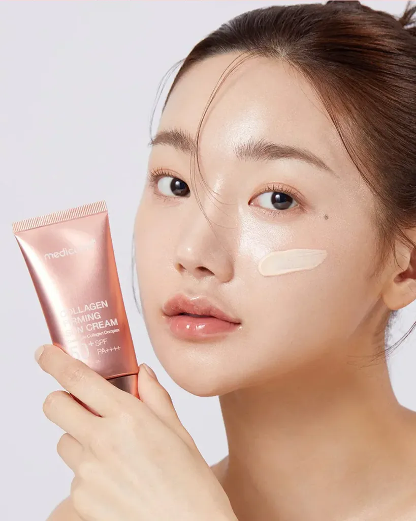 Medicube_-Collagen-Firming-Sun-Cream-SPF50_-PA_1_1800x1800.webp