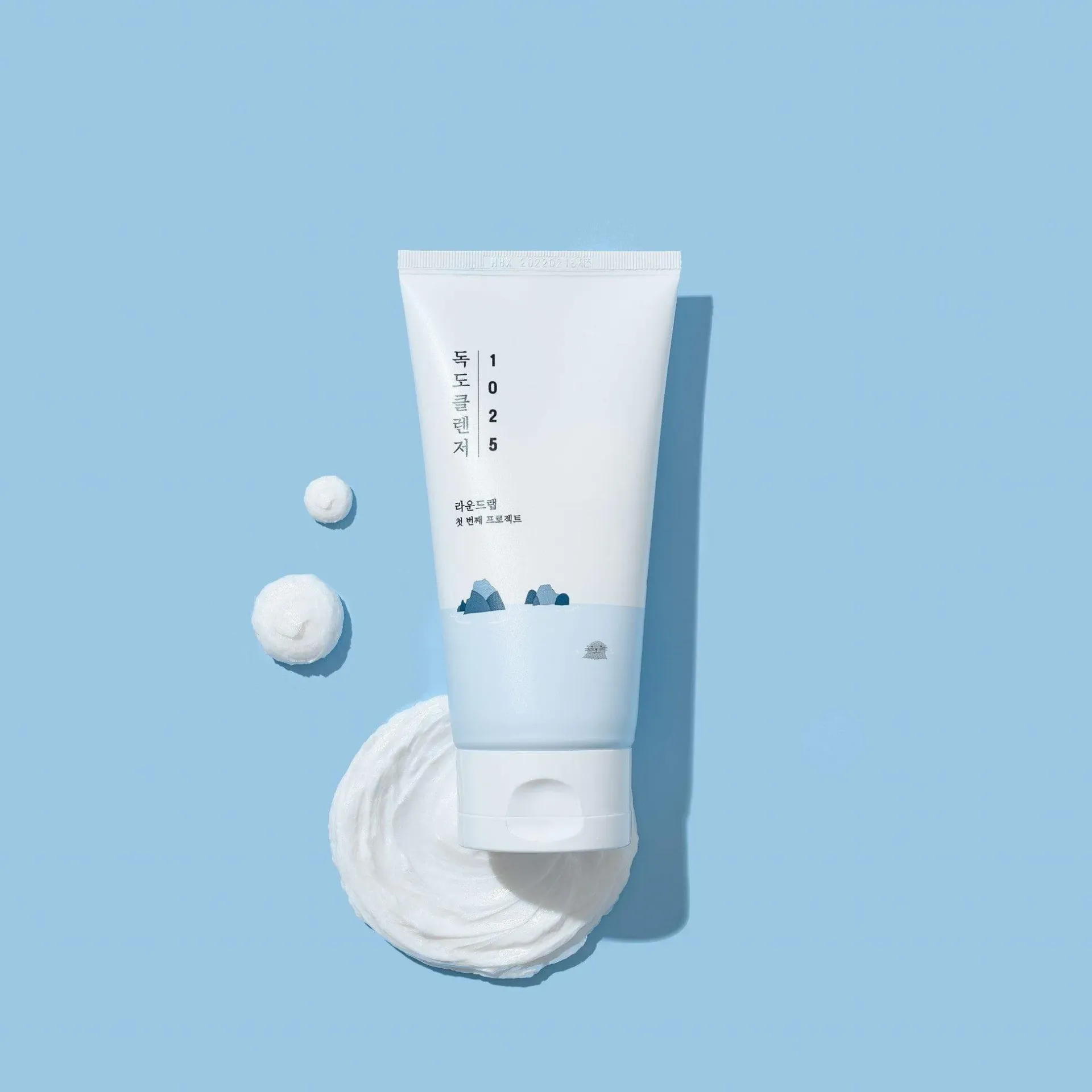 Round Lab - 1025 Dokdo Cleanser - Low PH for Sensitive Skin - 150ml